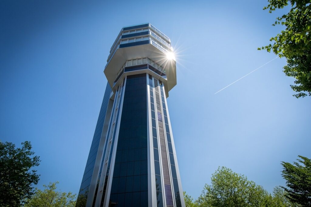 ZU sehen ist ein Foto aus dem Solarthermie-Jahrbuch 2021