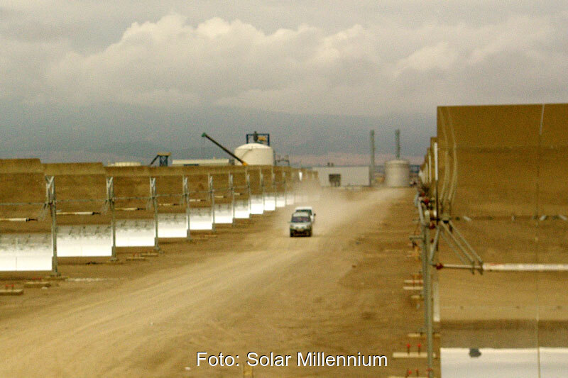 Foto eines thermischen Solarkraftwerkes in Spanien