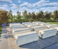 Speicher-Strategie: 3D-Rendering einer Gruppe von Energiespeichersystemen oder Batteriecontainer-Einheiten mit Null-Emissionen.