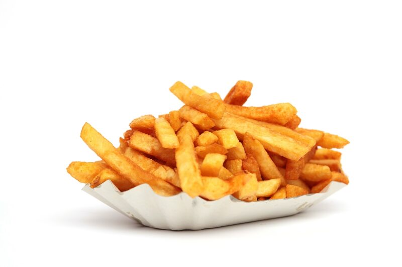 Pommesfrites in Schale - Alte Speisefette sind einer der Reststoffe für Biokraftstoffe