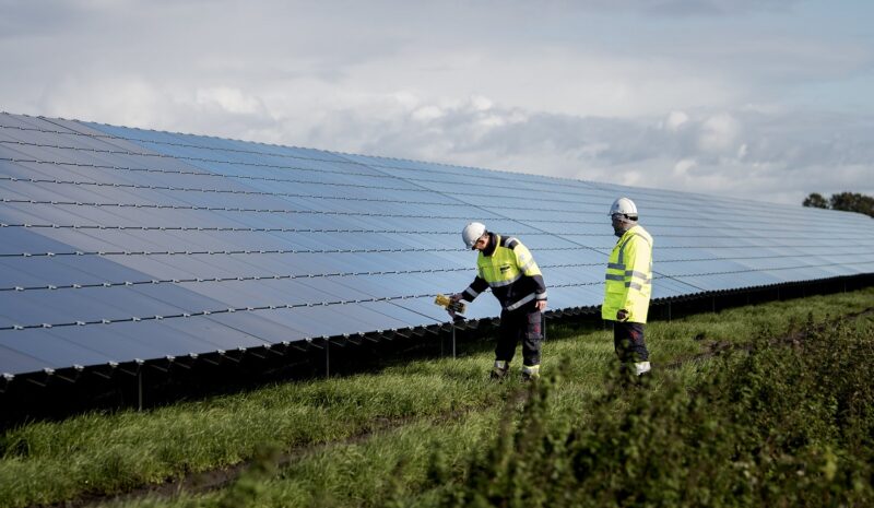 Im Bild ein Solarpark von Statkraft in den Niederlanden. In Zerbst entsteht ein Photovoltaik-Projekt mit Batteriespeicher.