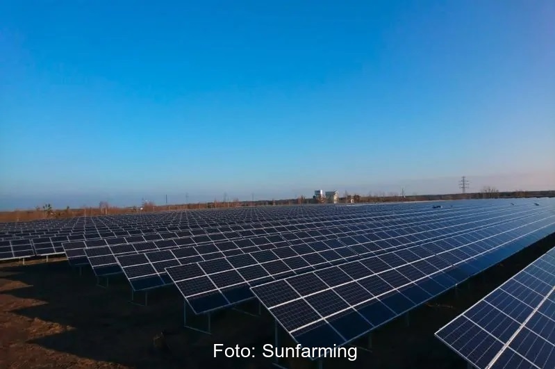 Zu sehen ist ein Sunfarming-Solarpark in Polen. Die ING Bank finanziert weitere Photovoltaik-Projekte des Unternehmens in Polen.