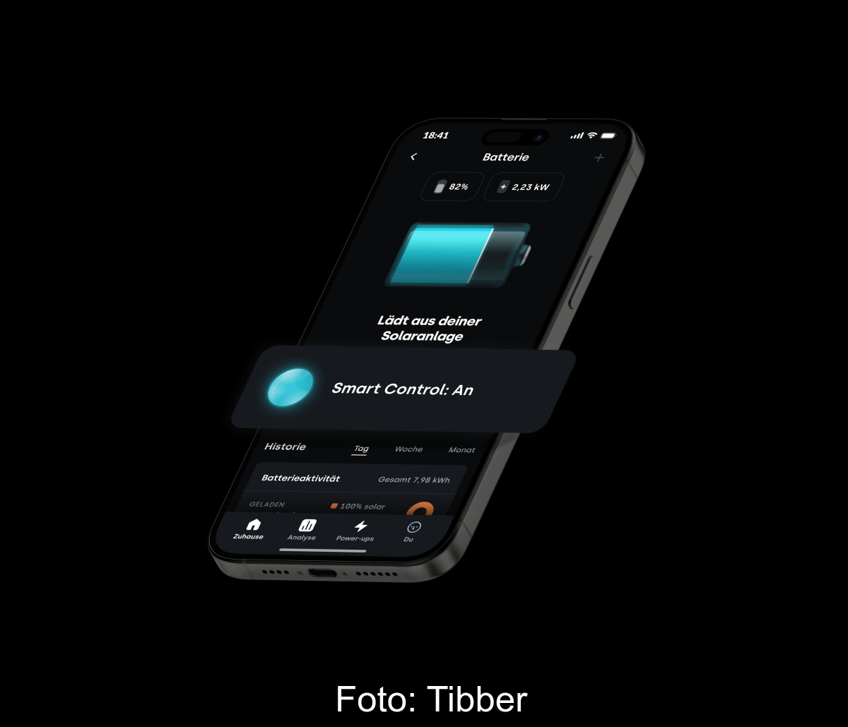Smartphone mit App zum Beladen einer Batterie