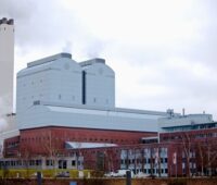 Zu sehen ist das Heizkraftwerk Tiefstack in Hamburg, das von Steinkohle auf Erdgas oder Holz als Brennstoff umgerüstet werden soll.