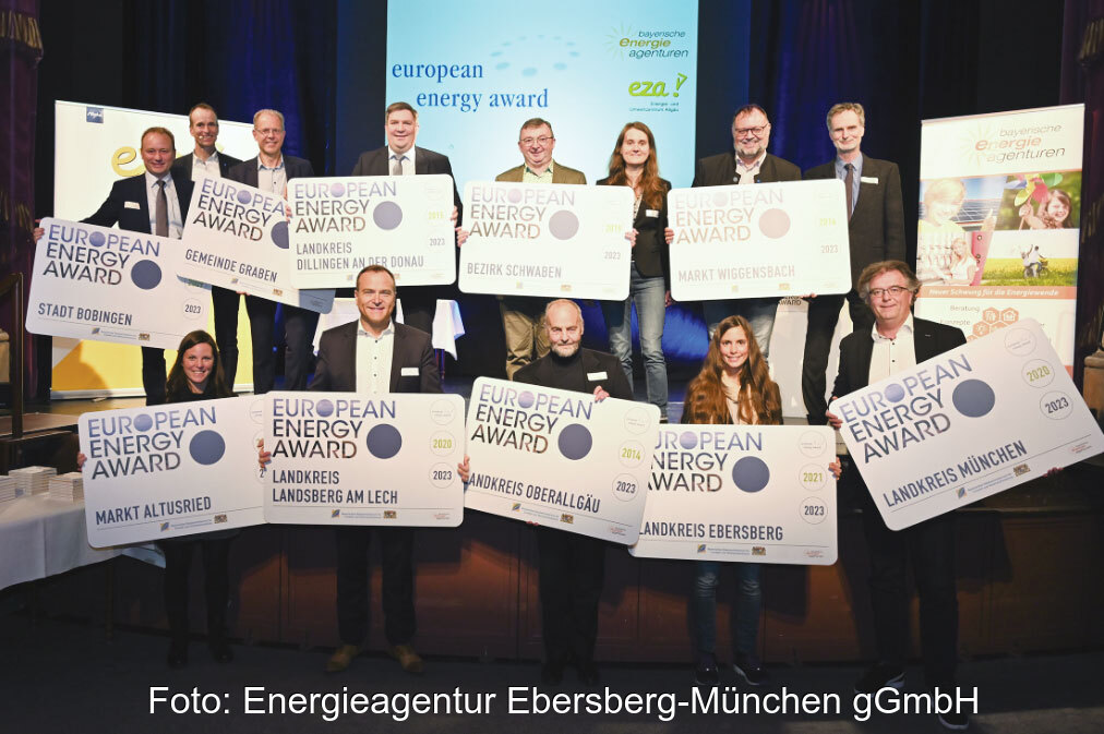 Gruppenforo einer Preisverleihung zum European Energy Award