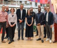 Zehn Personen bilden das Virtuelle-Kraftwerks-Team von Enercity und Kraken.