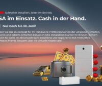 Schneller installiert, leiser im Betrieb: ESA im Einsatz. Cash in der Hand. Nur noch bis zum 30.Juni. Zu sehen ist ein modularer Speichervon Goodwe und ein silbernes Portemonnaie mit goldenen Geldscheinen und herunterfallende goldene Taler.