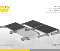 Zu sehen ist ein Sunballast Montagesystem für Flachdächer. Text: Seit 2012. Ideale Struktur für PV-Paneele auf Flachdächern.