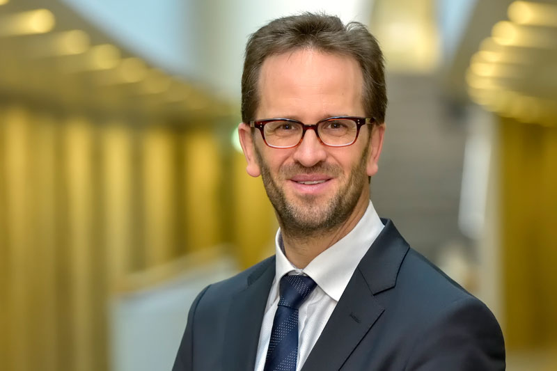Portraitfoto von Klaus Müller, Budesvorsitzender der Verbraucherzentralen